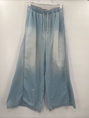 Small P  BDG Jeans